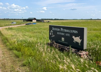 The entrance sign to the Jefferson Petroglyphs Historic Site